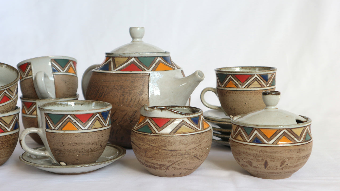 Umoja Essence Tea-set