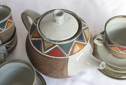 Umoja Essence Tea-set