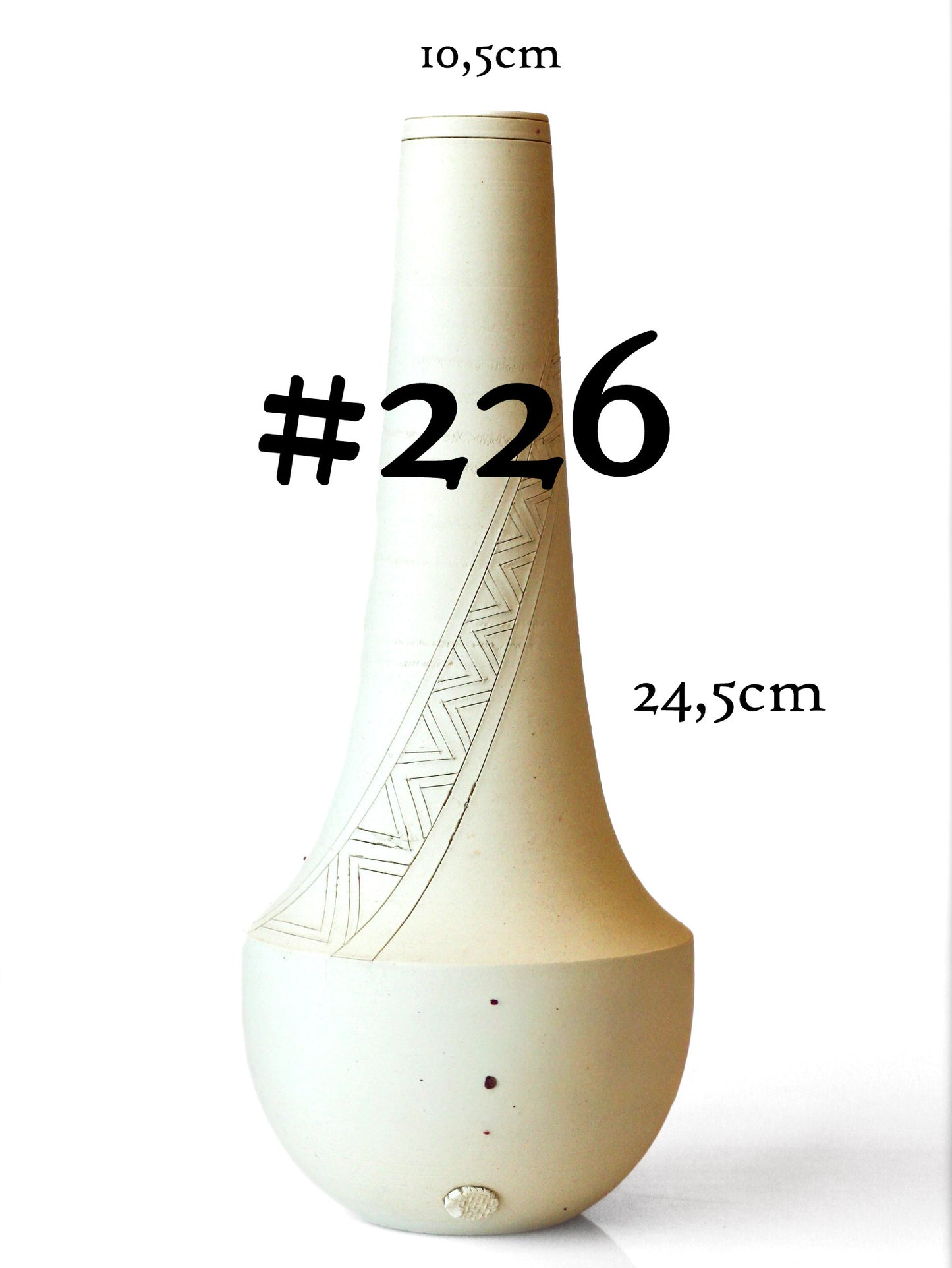 Elongated narrow Vessel