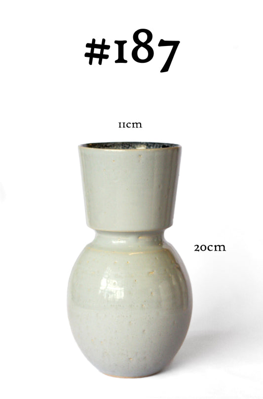 Amnkela plain jar